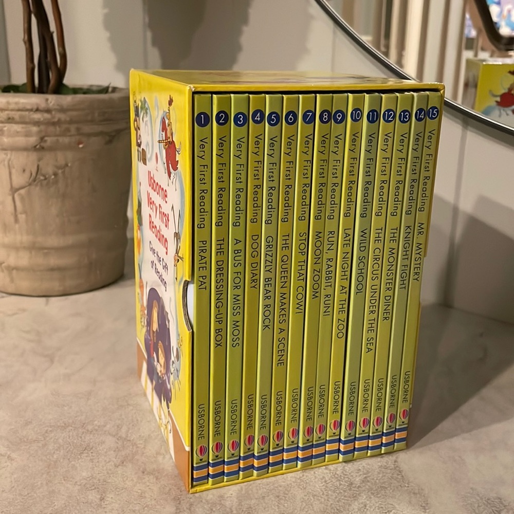 Usborne Very First Reading Set - complete set of 15 books with box